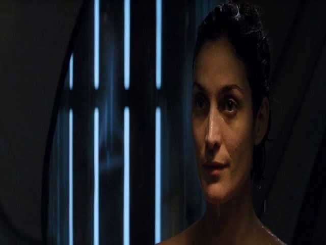 Stunning Brunette Carrie Anne Moss Red Planet