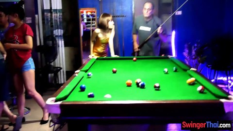 Tiny amateur Thai hooker short time porn video with a big cock tourist