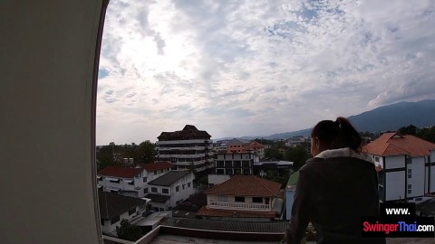 Amateur teen couple makes a trip to Chiang Mai and fuck there in the hotel