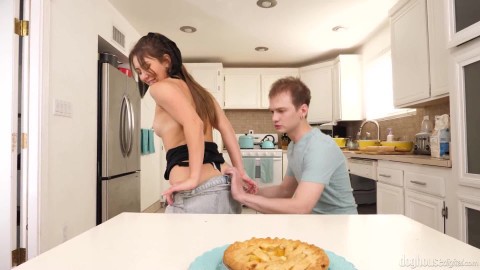 Stepbro apple pie wont fix your dick ,try me