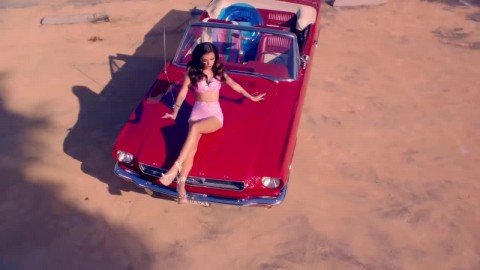 me Cher Lloyd singing  Oath Official Music Video ft Becky G_v720P
