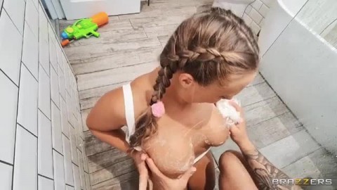 Tiny Pussy Masterbating Daywithapornstar Beth Bennett Shower Pranking Sex Sex Step Sister Sex