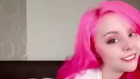 Helly Valentine Camgirl Babe