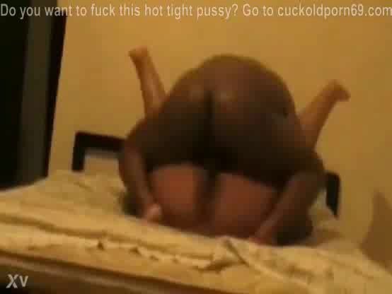 Mature hottie India Summer is fucking a big black cock