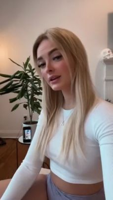 Kelli Carter Flashes Her Large Tits on TikTok - sexonly.top/hshyvl