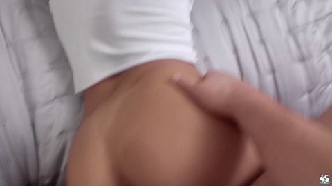 Gorgeous Latina Serena Drops Her Yoga Pants To Ride A Hard Dick Dog Fuck Girl