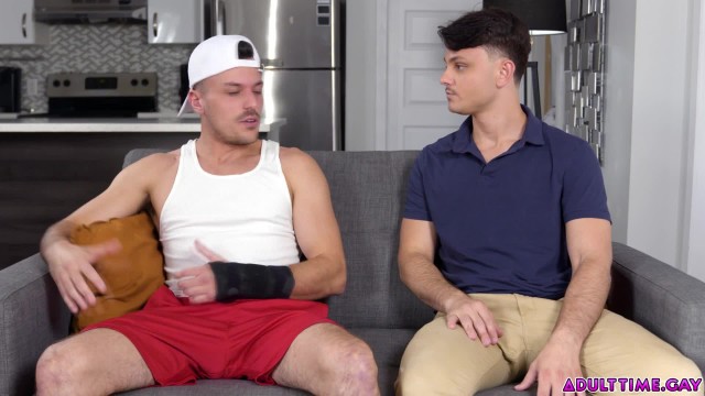 It's hard jerking off with a broken wrist. Friend gives a helping hand!