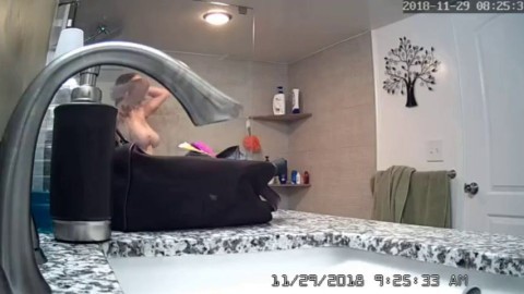 Moody Daughter with Big Boobs Spied on Showering