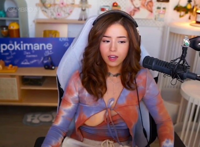 pokimane tit