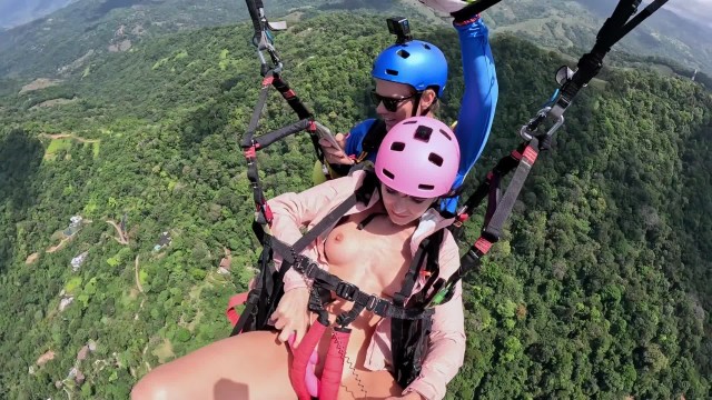 squirting while paragliding in costa rica strip chat