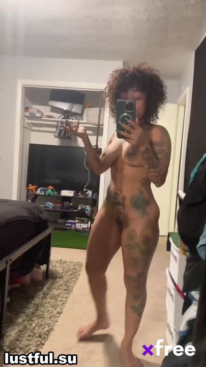 nikkisweetie Paulinavga Chrissxx0 - lustful.su/rgxris