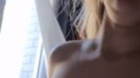 blonde babe bananacoko takes a beautiful nudes