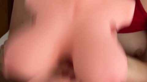 girlfriend surprises with a fitness skipthegame