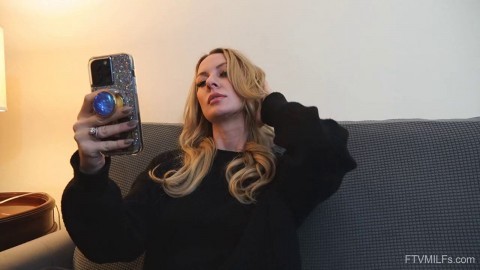 Blonde Sydney With Hot Ass Pleasuring Her Juicy Pussy Rihanna Samuel