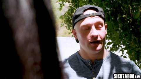 1988_CagedIn_s01_ZacWild_JenniferWhite_2160p_h264