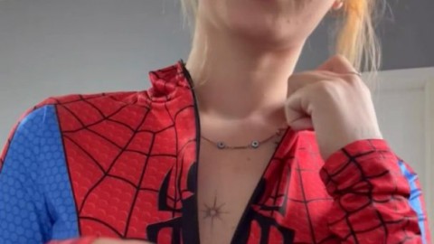 Stevie Hart carmenbelle YourKiwiGirlJojo