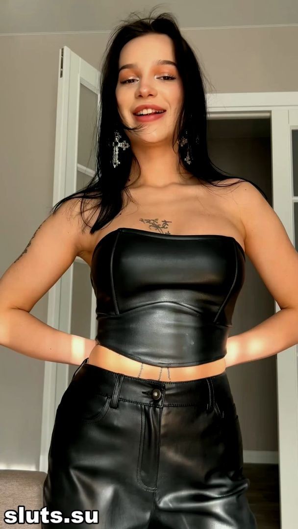 Lilila SmallSophie Mtz_Yelena