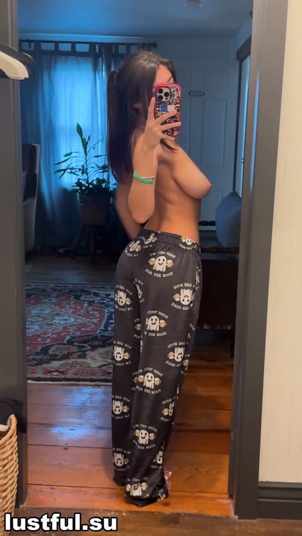 ZzuizZ Bbwpinkicepremium nicole_uwu08