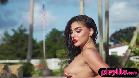 Big ass stunning beauty strips to flaunt naked figure in the pool