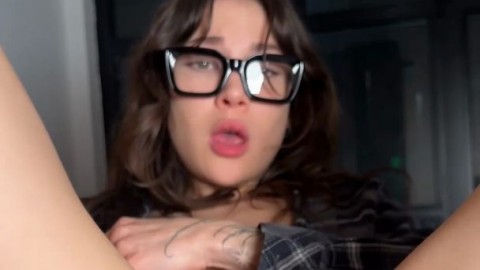 Brunette_Porn_GIF_7750_lustful.su