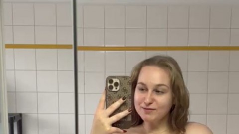 Boobs_Porn_GIF_60881632