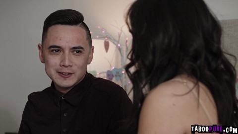 Juan Loco invites Kimmy Kimm to a game where it leads to discovering Kimmys secret