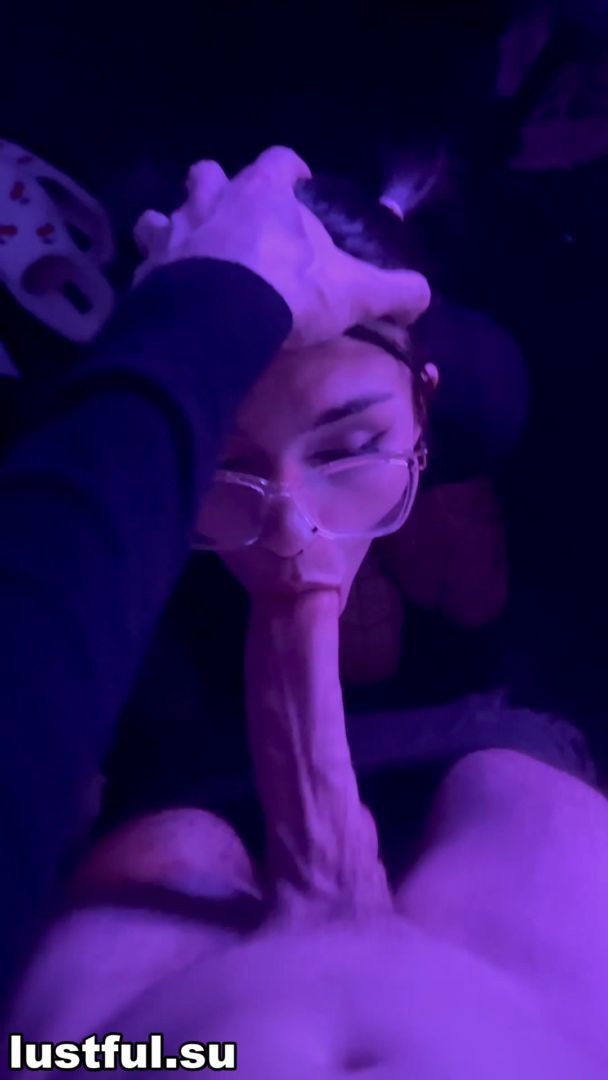 Gypsy Ginger chloe bright RattlesnakePOV - https://ja.cat/tg