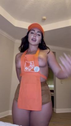 emily rinaudo gym velma pov wow