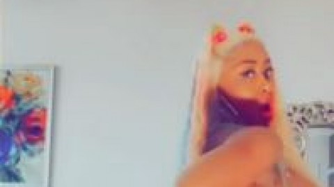 moriah mills onlyfans nicki minaj Fancentro