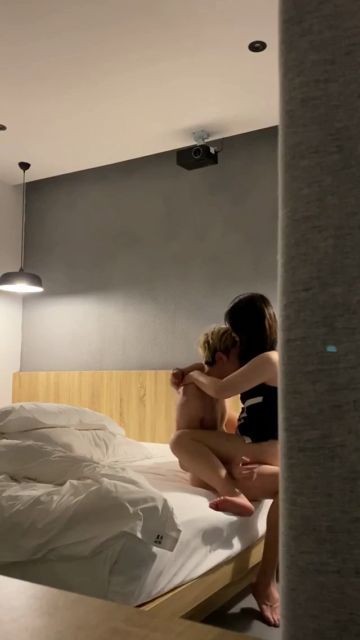 Blonde Chinese Guy Sex with Girl stand and carry 2