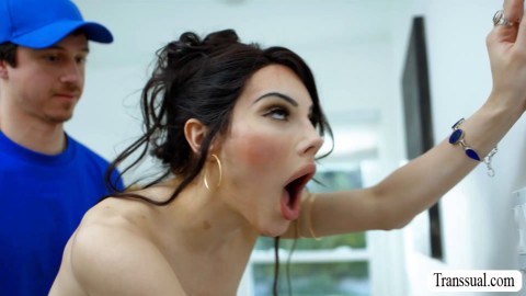 Hungry and Horny TS ride delivery dudes dick