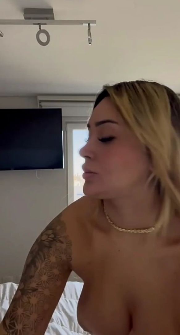 SharonPeeksXO TheGolden01 Dollyjaii96 - https://ja.cat/tg