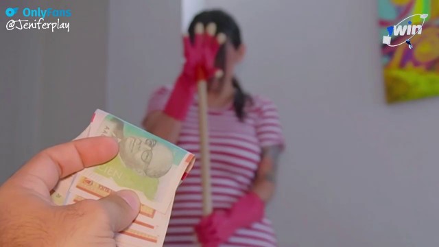 Sexy cleaning gal with phat donk gets torn up by her chief - sexy XXX!