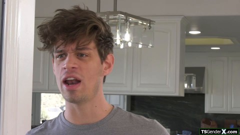 Im anal fucking my big tits trans stepmom with her new lover