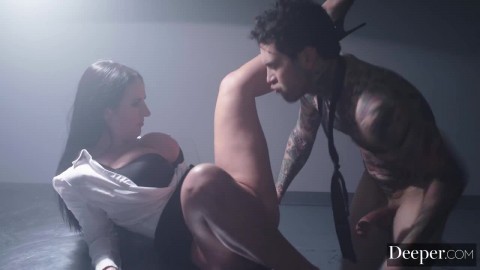 Busty Angela White Gets Her Shaved Pussy Stretched By Small Hands In Intense Action Nice Tits Wet Pussy Relax Sex