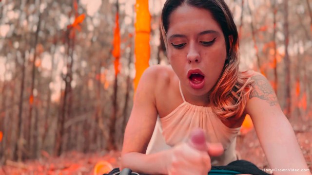 A Couple Has Sex Right In The Forest Following Their Desires Horny Mom