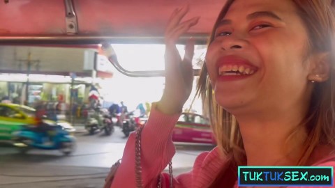 Innocent Thai teen amateur fuck on video after a Tuk Tuk ride
