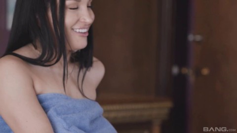 Gabi Paltrova Gets Her Latina Pussy Eaten And Smashed Hard She Wants To Suck Dick