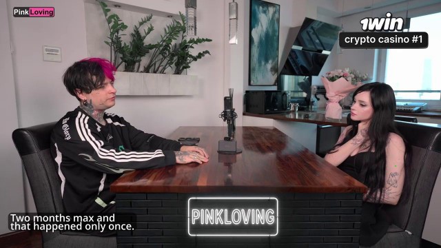 Sizzling couple podcast - pinkloving lovelies get down and filthy for special HD