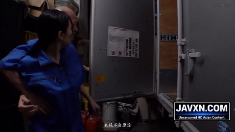 Beautiful Japanese MILF Gangbang In Australia (Decensored)