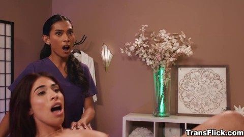Kiki DAire caught and see Chanel Chance and Avery Lust fucking