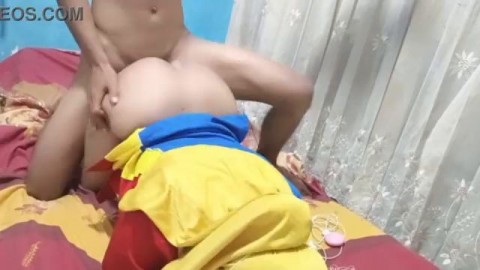 fucking_a_hijab_girl_who_is_an_indomaret_employee_SD