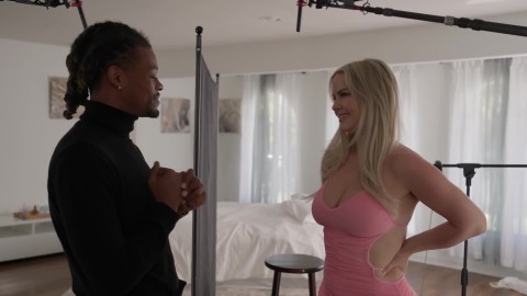 curvy blonde babe slimthick vic top 5 porn sites