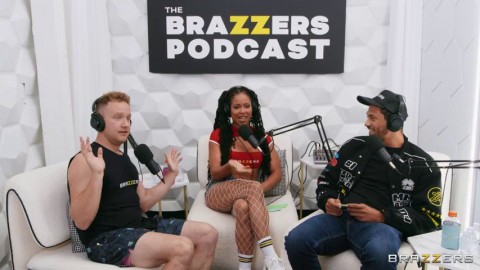 Brazzersexxtra Kira Noir The Brazzers Podcast Episode Gym Porn
