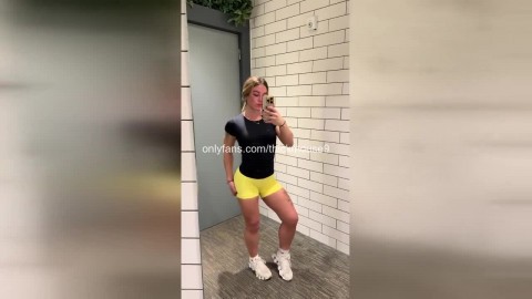 yoga fail! yo's pussy peek xxx new