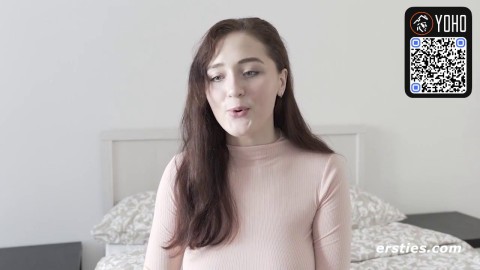 Brunette fledgling shows her foot fetish