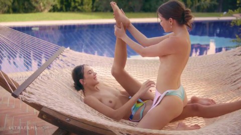 Ultrafilms Chelsea Baby And Vixi Rafi Crazy Fling Pussy Cream Pie