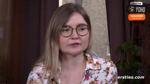 German glasses stunner likes strong getting off with toys