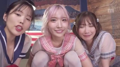 Mird-285 My Little Stepsister And Her Friends Are So Horny Theyre Really Interested In My Dick! A Sleepover Harem Party With Non