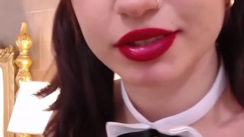 Watch Me Play My Hairy Pussy
